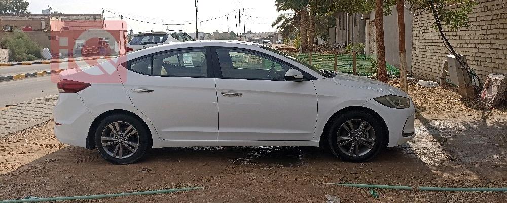 هیوندای ئەلەنترا